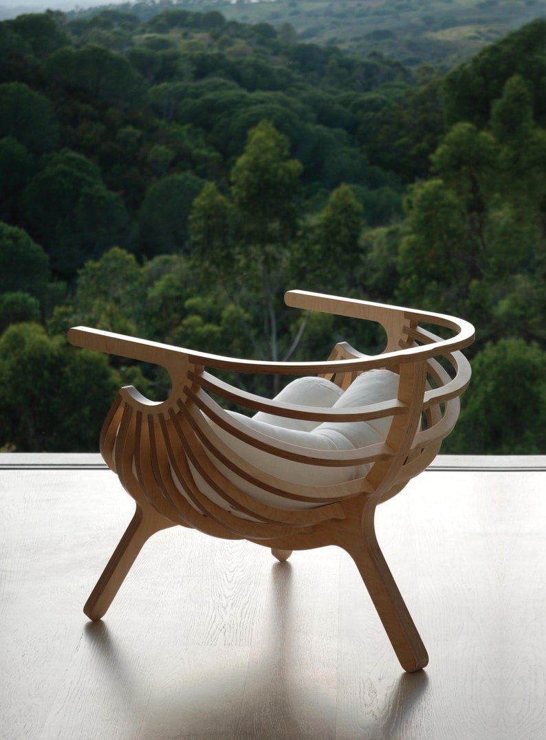 Shell Lounge Chair - Image 5